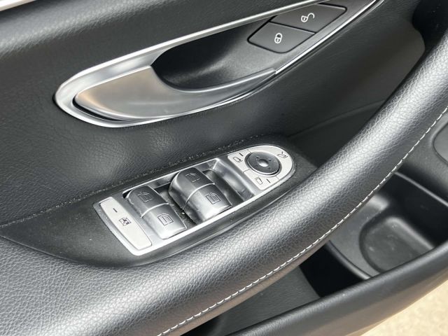 2019 Mercedes-Benz E-Class E 300 4MATIC Sedan