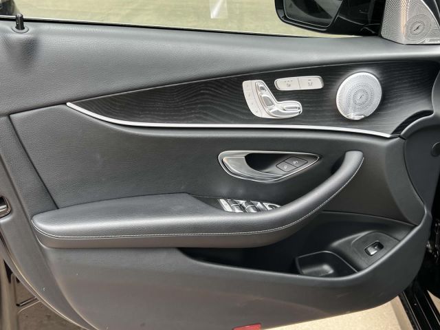 2019 Mercedes-Benz E-Class E 300 4MATIC Sedan