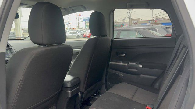 2019 Mitsubishi Outlander Sport SE 2.0