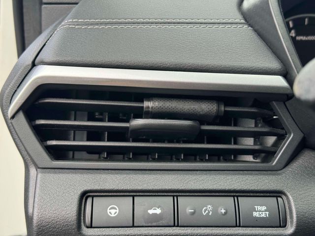 2019 Nissan Altima 2.5 SV AWD Sedan