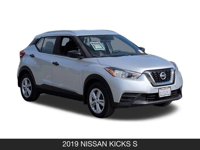 2019 Nissan Kicks S