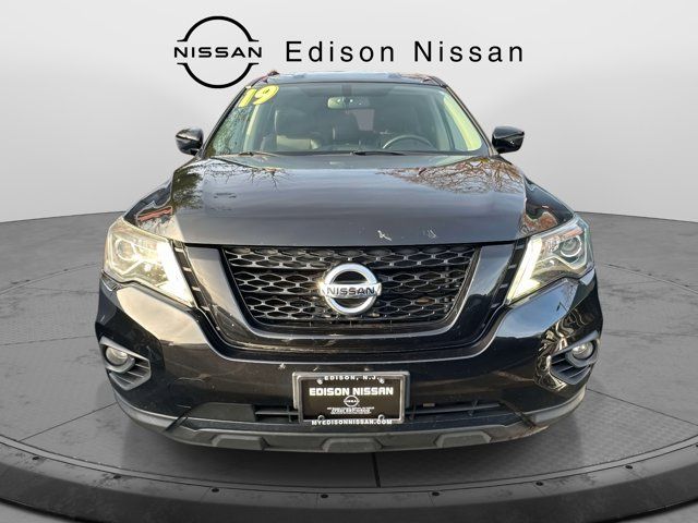 2019 Nissan Pathfinder SV 2019 Nissan Pathfinder SV