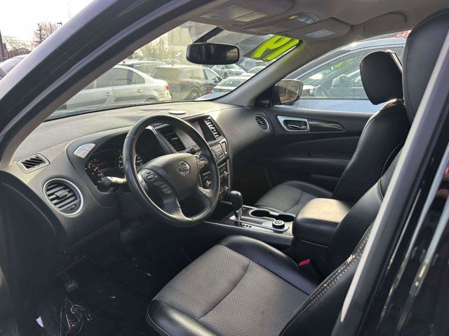 2019 Nissan Pathfinder SV 2019 Nissan Pathfinder SV