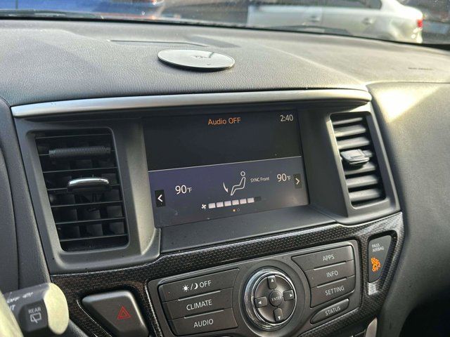 2019 Nissan Pathfinder SV 2019 Nissan Pathfinder SV