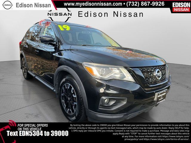 2019 Nissan Pathfinder SV 2019 Nissan Pathfinder SV