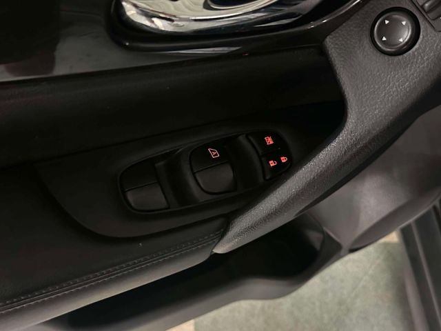 2019 Nissan Rogue AWD SV