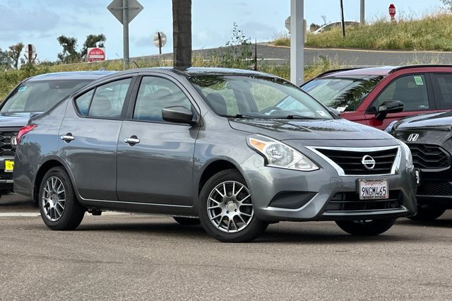 2019 Nissan Versa 1.6 SV