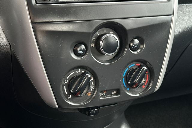 2019 Nissan Versa 1.6 SV