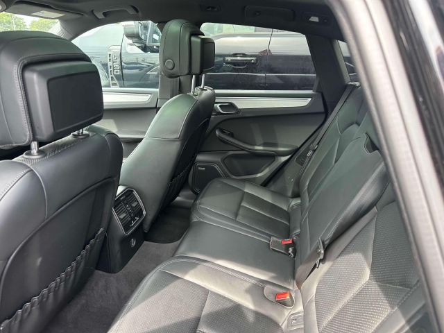 2019 Porsche Macan S AWD