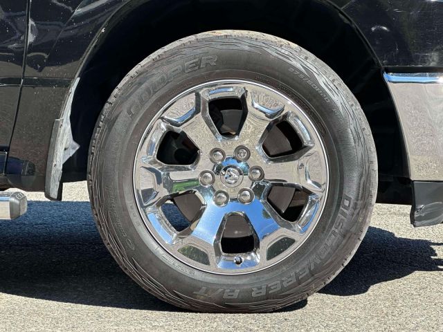 2019 Ram 1500 Big Horn/Lone Star 4x4 Crew Cab 64 Box