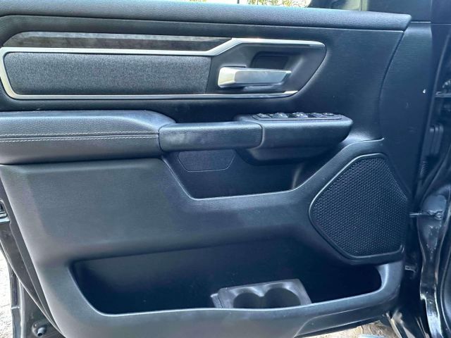 2019 Ram 1500 Big Horn/Lone Star 4x4 Crew Cab 64 Box