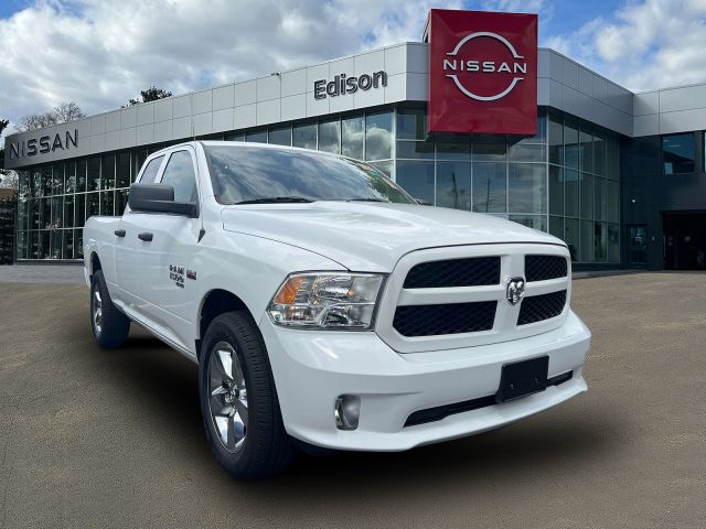 2019 Ram 1500 Classic Express 4x4 Quad Cab 64 Box