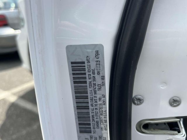 2019 Ram 1500 Classic Express 4x4 Quad Cab 64 Box