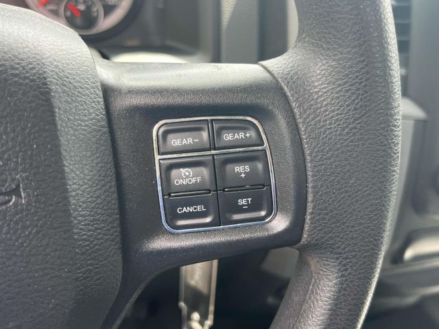 2019 Ram 1500 Classic Express 4x4 Quad Cab 64 Box