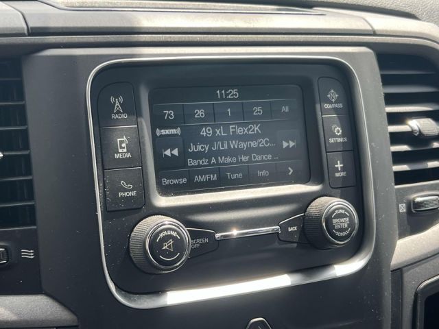 2019 Ram 1500 Classic Express 4x4 Quad Cab 64 Box