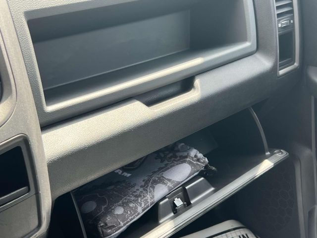 2019 Ram 1500 Classic Express 4x4 Quad Cab 64 Box