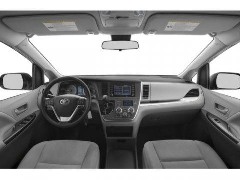 2019 Toyota Sienna XLE Premium