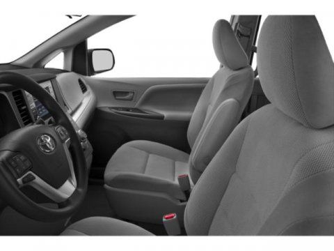 2019 Toyota Sienna XLE Premium