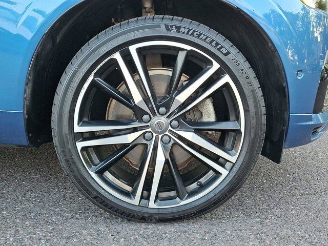 2019 Volvo XC60 R-Design