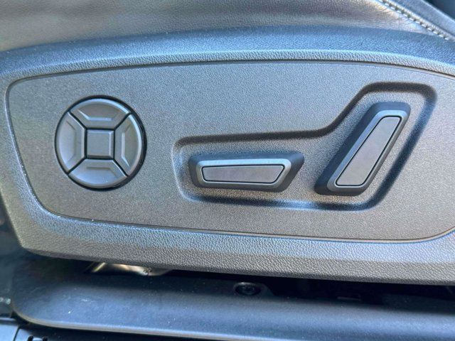 2020 Audi Q3 S line Premium Plus 2020 Audi Q3 S line Premium Plus