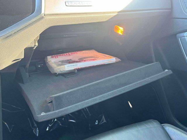 2020 Audi Q3 S line Premium Plus 2020 Audi Q3 S line Premium Plus