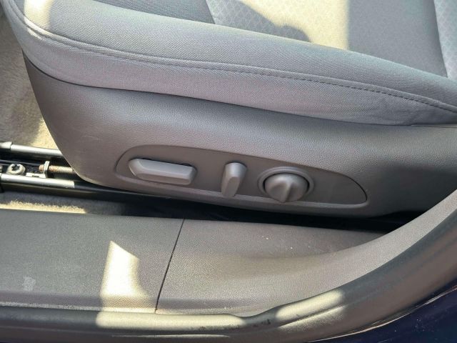 2020 Chevrolet Malibu 4dr Sdn LT