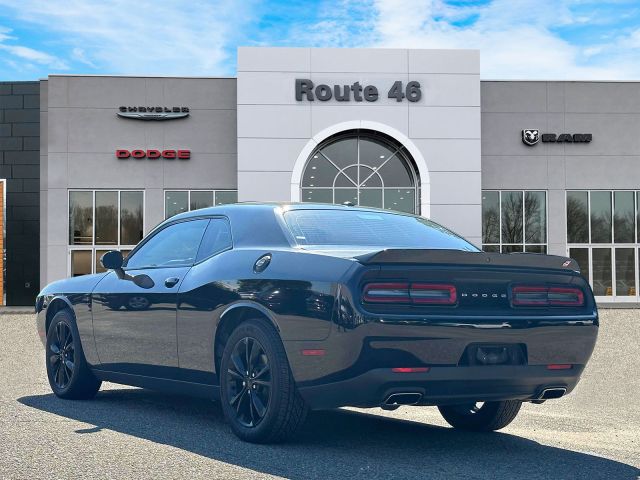 2020 Dodge Challenger SXT AWD