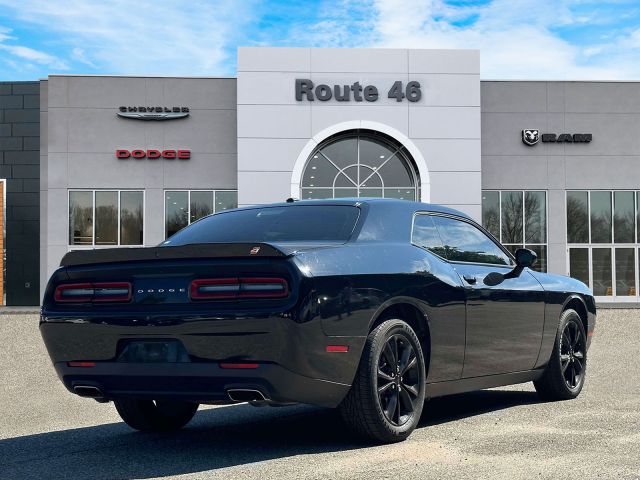 2020 Dodge Challenger SXT AWD