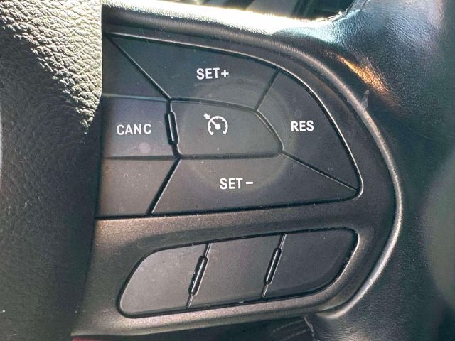 2020 Dodge Challenger SXT AWD
