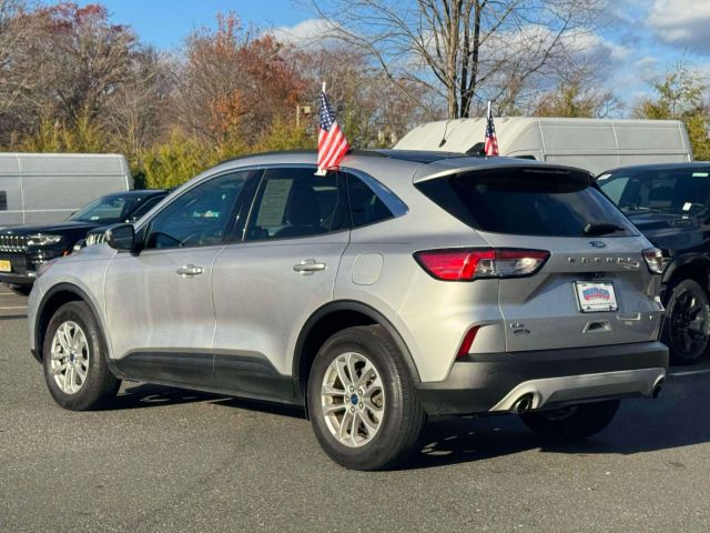 2020 Ford Escape SE AWD