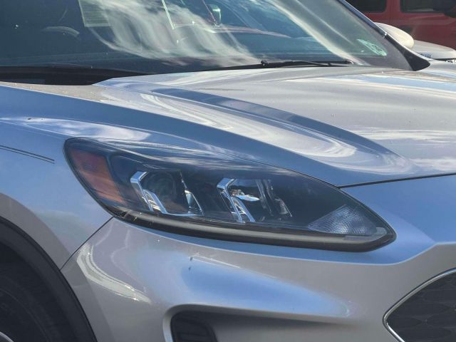 2020 Ford Escape SE AWD