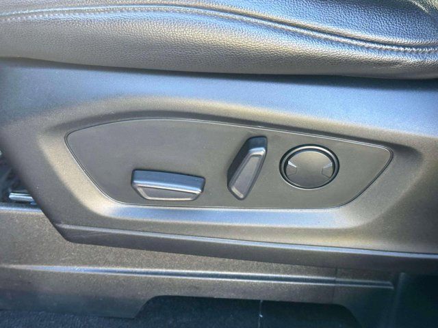 2020 Ford Explorer XLT 2020 Ford Explorer XLT