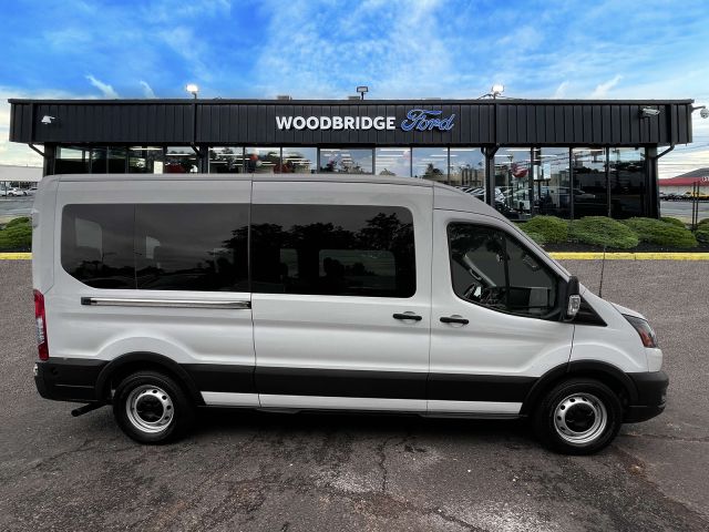 2020 Ford Transit Passenger Wagon T-350 148 Med Roof XL RWD