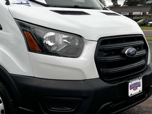 2020 Ford Transit Passenger Wagon T-350 148 Med Roof XL RWD