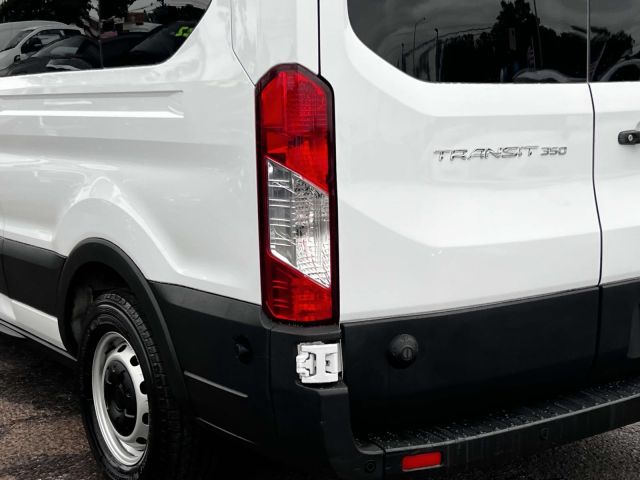 2020 Ford Transit Passenger Wagon T-350 148 Med Roof XL RWD