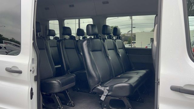 2020 Ford Transit Passenger Wagon T-350 148 Med Roof XL RWD