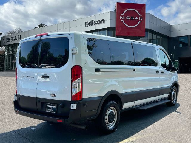 2020 Ford Transit Passenger Wagon T-350 148 Low Roof XL RWD
