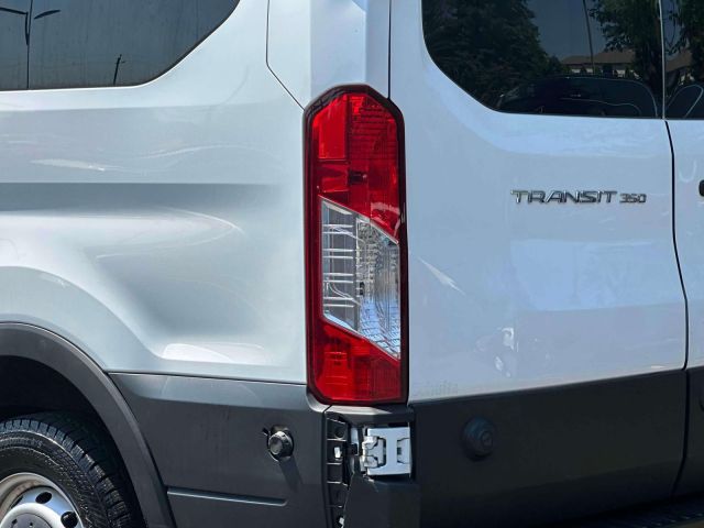 2020 Ford Transit Passenger Wagon T-350 148 Low Roof XL RWD