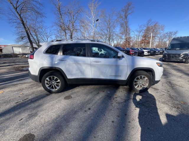 2020 Jeep Cherokee Latitude Plus 4x4 2020 Jeep Cherokee Latitude Plus 4x4