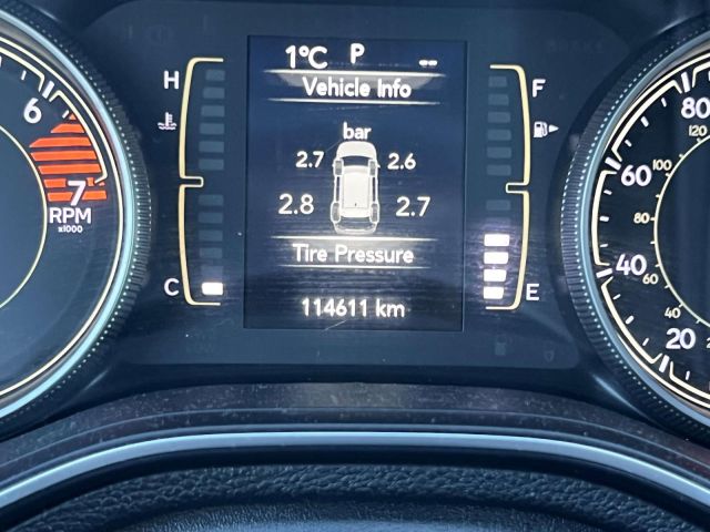 2020 Jeep Cherokee Latitude Plus 4x4 2020 Jeep Cherokee Latitude Plus 4x4