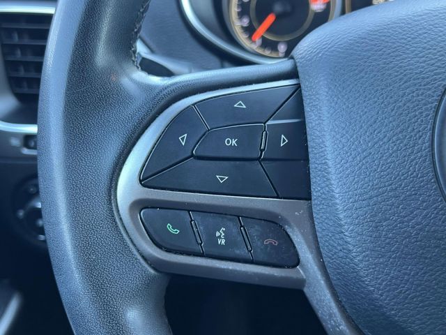 2020 Jeep Cherokee Latitude Plus 4x4 2020 Jeep Cherokee Latitude Plus 4x4