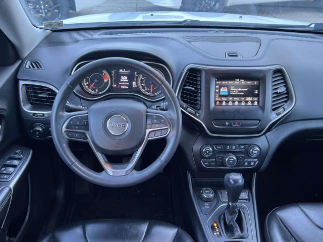 2020 Jeep Cherokee Latitude Plus 4x4 2020 Jeep Cherokee Latitude Plus 4x4