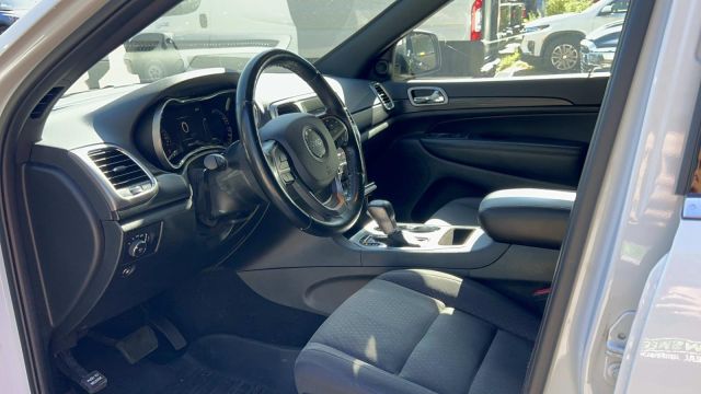2020 Jeep Grand Cherokee Laredo E 4x4
