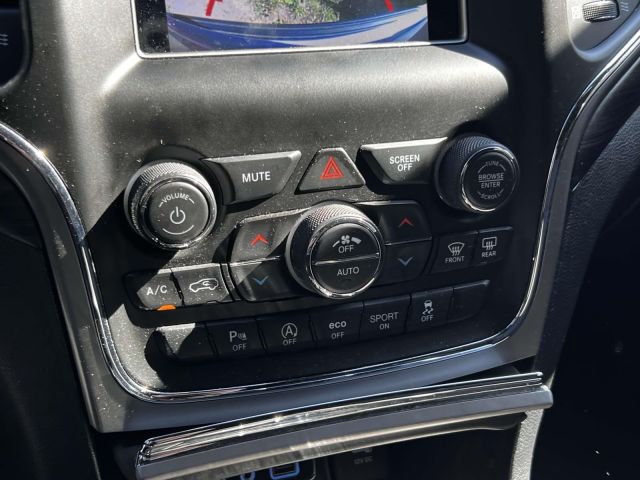 2020 Jeep Grand Cherokee Laredo E 4x4