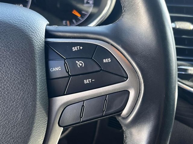 2020 Jeep Grand Cherokee Laredo E 4x4