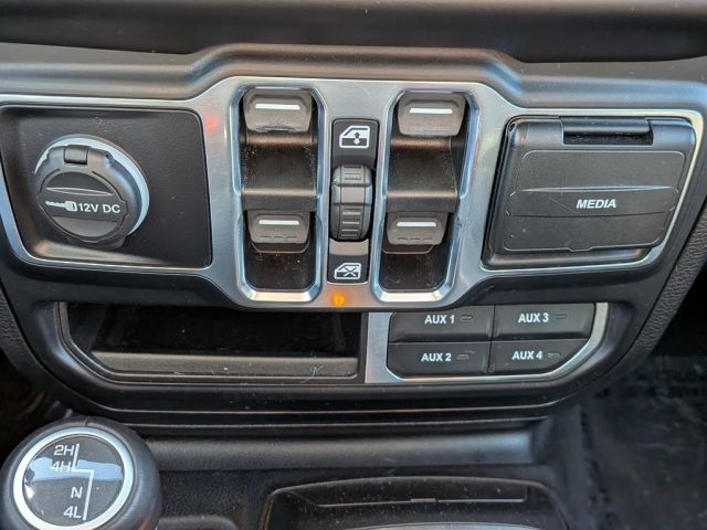 2020 Jeep Wrangler Unlimited Sahara High Altitude 2020 Jeep Wrangler Unlimited Sahara High Altitude