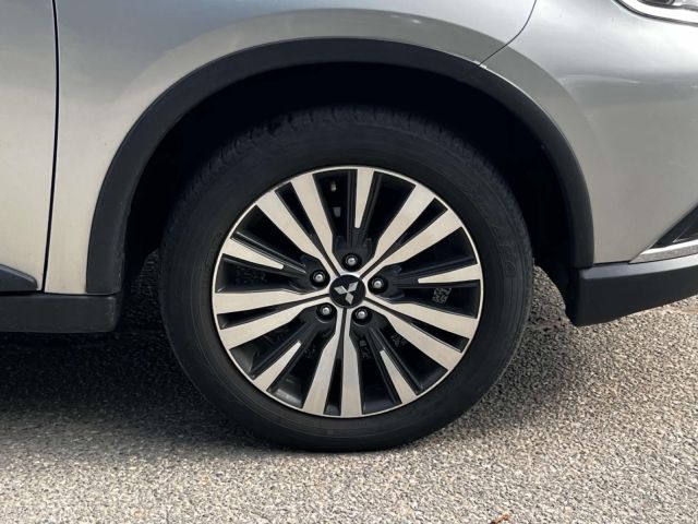 2020 Mitsubishi Outlander ES S-AWC