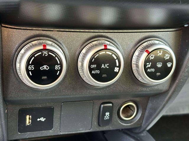 2020 Mitsubishi Outlander Sport ES 2.0 2020 Mitsubishi Outlander Sport ES 2.0