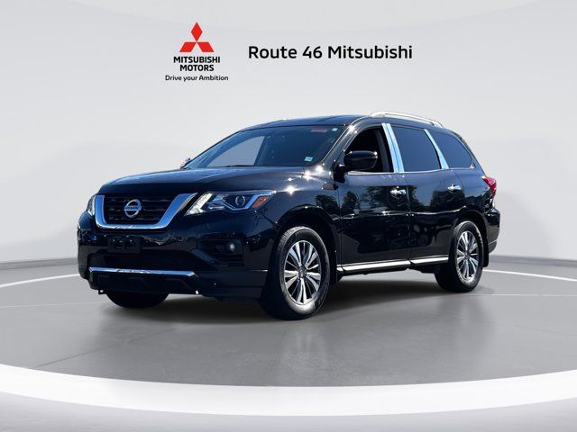 2020 Nissan Pathfinder SV