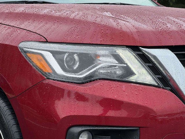 2020 Nissan Pathfinder SV 2020 Nissan Pathfinder SV